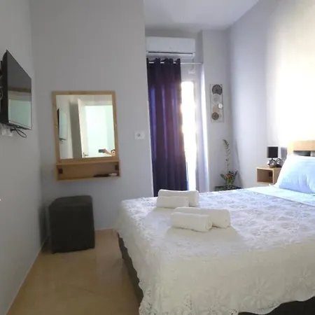 Mecani בית הארחה Gjirokastër